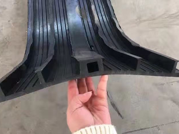 橡膠止水帶